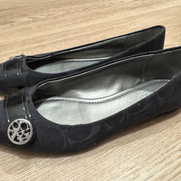 Coach shoes - Picture 3 of 4